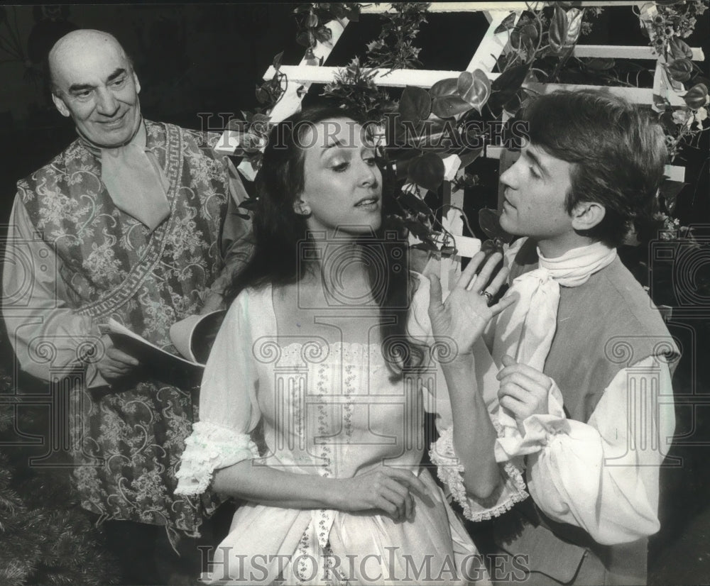 1983 Press Photo Great Lakes Opera Members Rehearse 'Bastien And Bastienne'-Historic Images