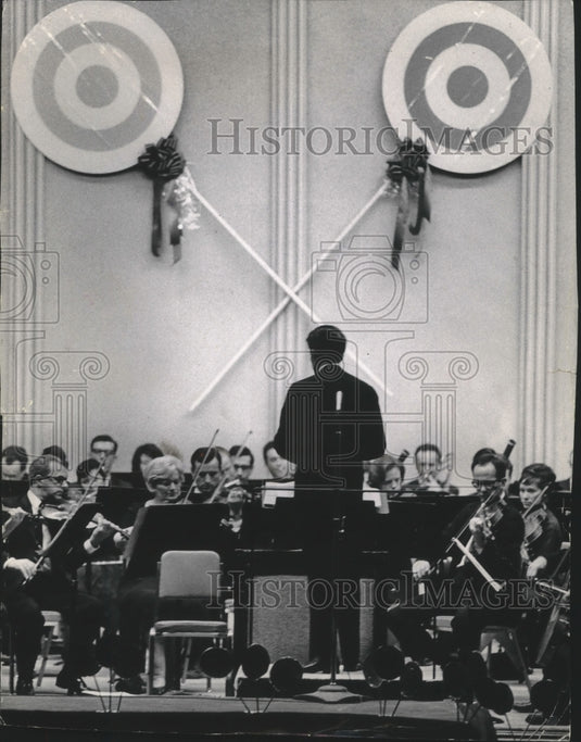 1965 Press Photo Milwaukee symphony orchestra performs children's concert - Historic Images