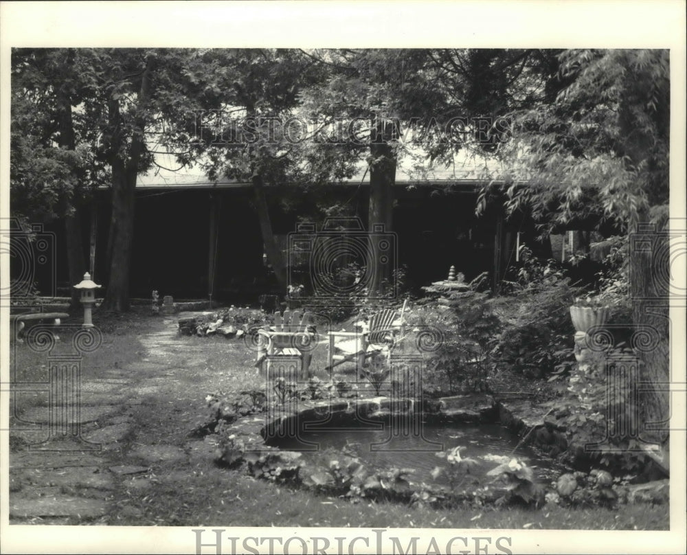 1984 Press Photo The garden setting around the Peninsula Players tent, Wisconsin - Historic Images