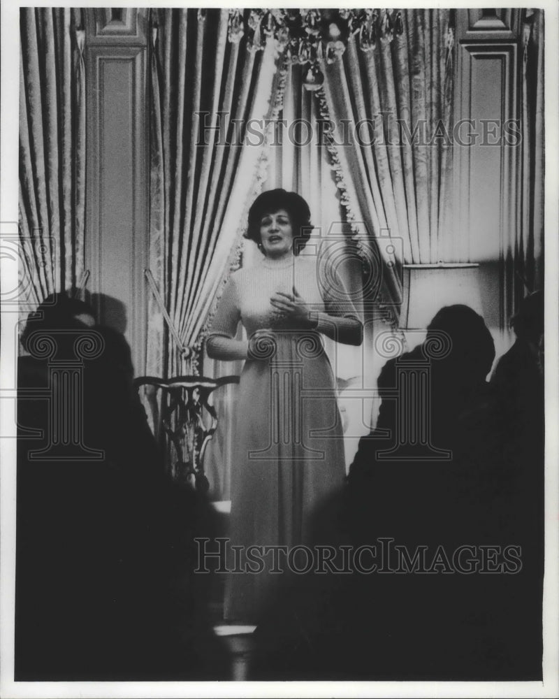 1978 Press Photo Florentine Opera Company Patricia Nelson At Governor's Mansion- Historic Images