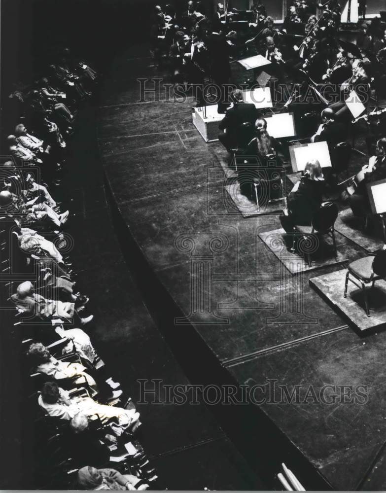 1990 Press Photo The Milwaukee Symphony Orchestra performs at free concert - Historic Images