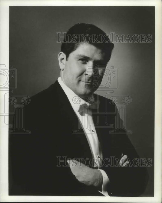 1969, Baritone singer Sherrill Milnes - mjp23089 - Historic Images