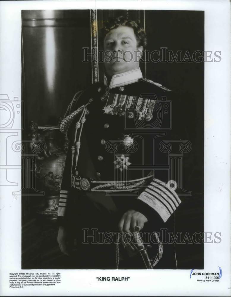 1990, John Goodman acts in &quot;King Ralph&quot; movie - mjp23098 - Historic Images