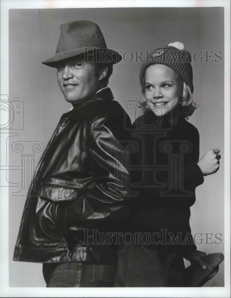 1980 Press Photo Joe Santos and Melissa Michaelsen in Me and Maxx series - Historic Images