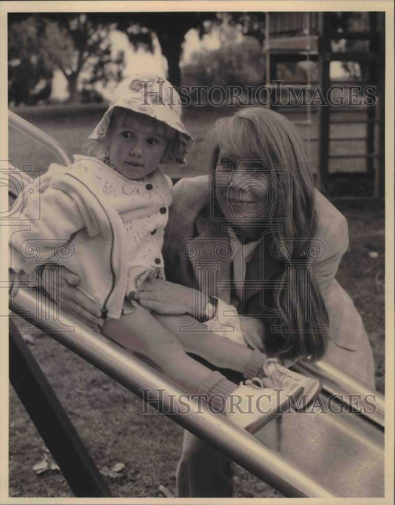 1994, Actress Sissy Spacek in scene from &quot;A Place for Annie&quot; - Historic Images