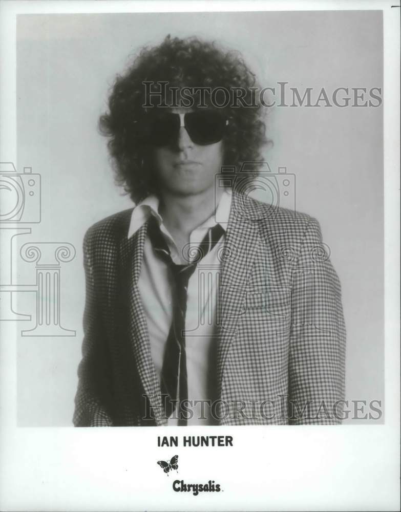 1981, British Singer &amp; Song writer Ian Hunter - mjp23316 - Historic Images