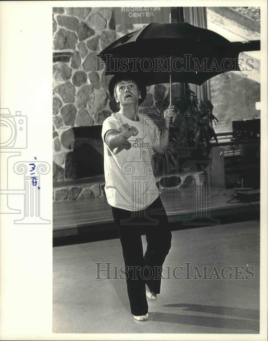 1986 Miko the Mime - Historic Images