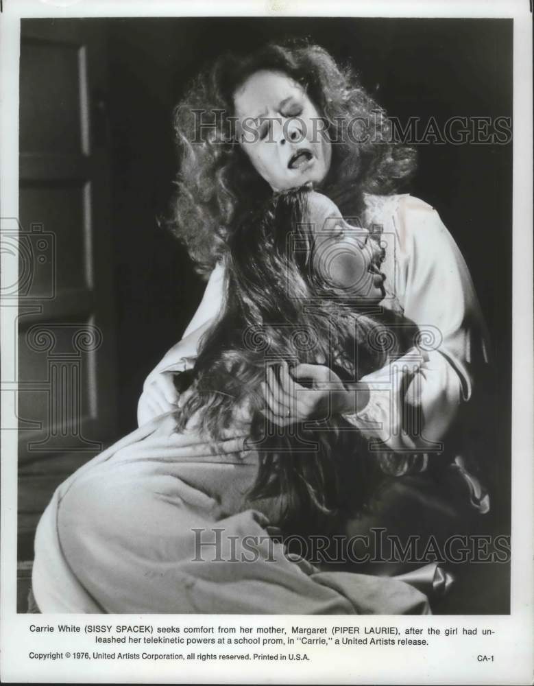 1976, Sissy Spacek comforted by Piper Laurie in &quot;Carrie&quot; - mjp23399 - Historic Images