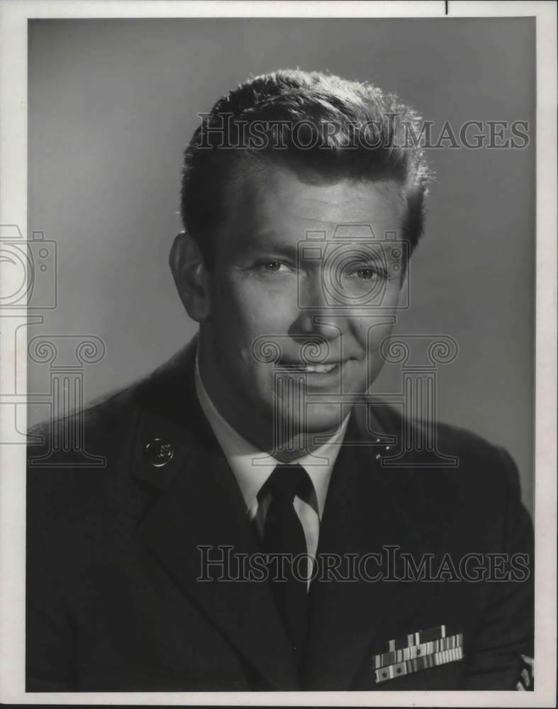 1966, Actor Denny Miller as husband Mike in NBC&#39;s &quot;Mona McCluskey&quot; - Historic Images