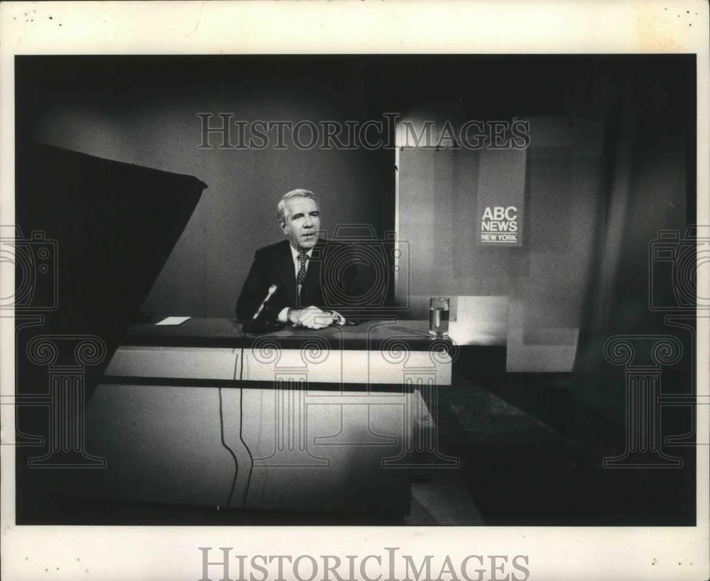 1971, Harry Reasoner, ABC Television Newsman - mjp24221 - Historic Images