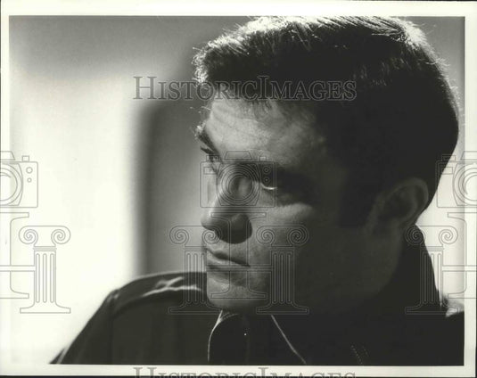 1974, Cliff Gorman in "The Wyatt Earp Syndrome" - mjp24341 - Historic Images