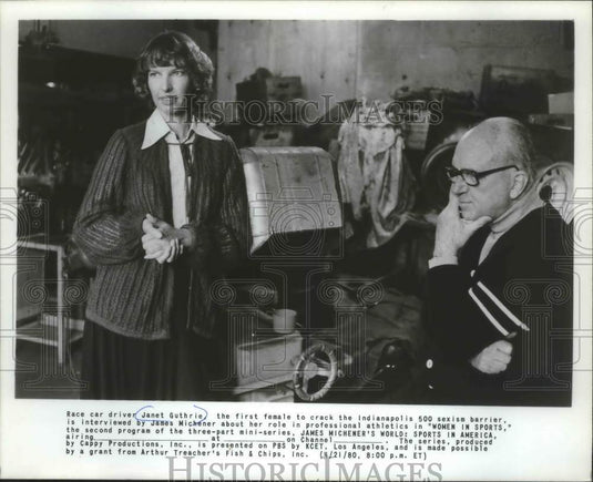 1980 Press Photo James Michener Interviews Janet Guthrie For "Women In Sports" - Historic Images