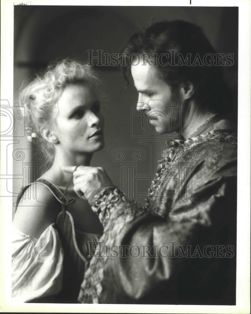 1985, Jan Niklas & Renee Soutendijk in "Peter the Great" - mjp24532 - Historic Images