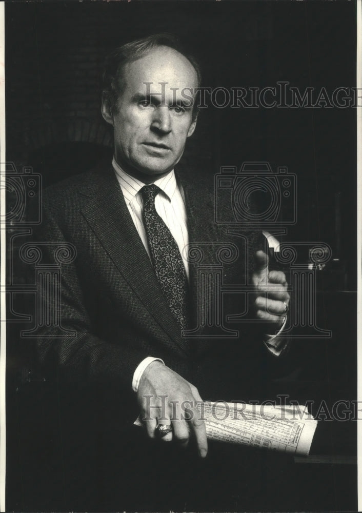 1990 Press Photo Actor Jim Murtaugh Stars In 'Other People's Money' - mjp24745 - Historic Images