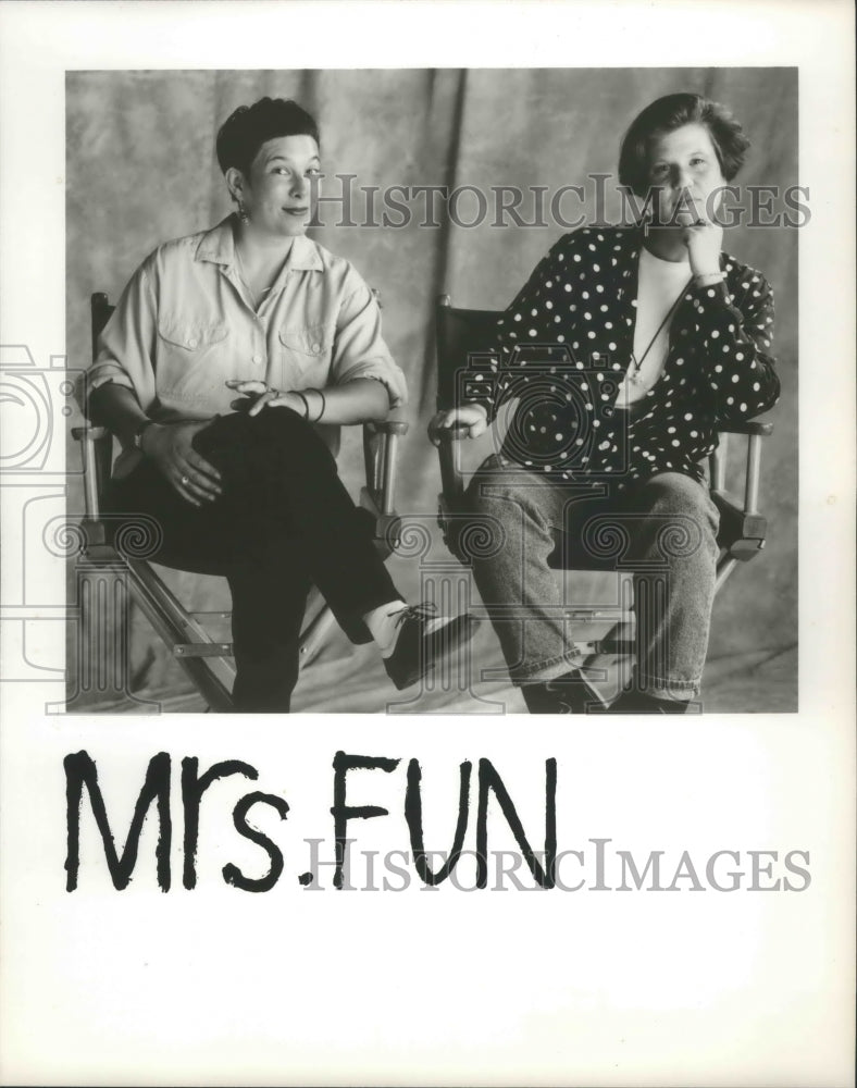 1994 Press Photo Members of Mrs. Fun Perform At Miller Oasis - mjp24802 - Historic Images