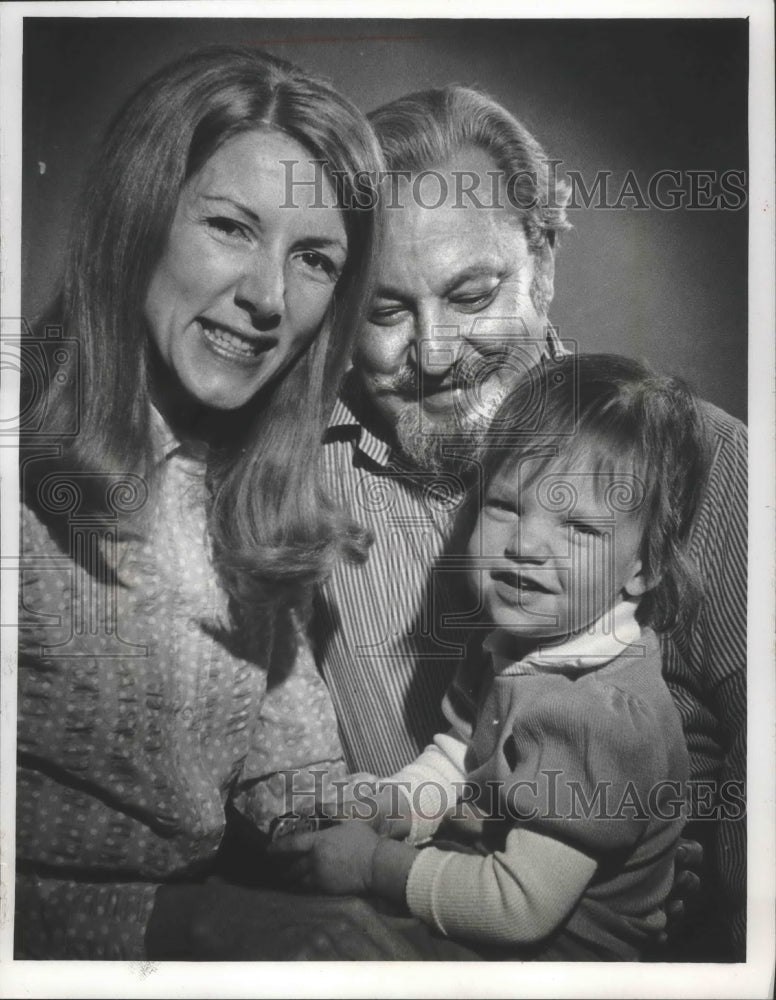 1974, Band leader Buddy Morrow and his family - Historic Images