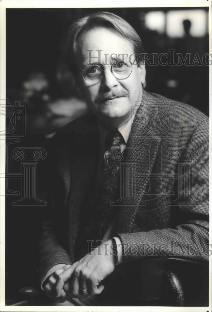 1990 Press Photo Actor Martin Mull in "His & Hers" - mjp24881 - Historic Images