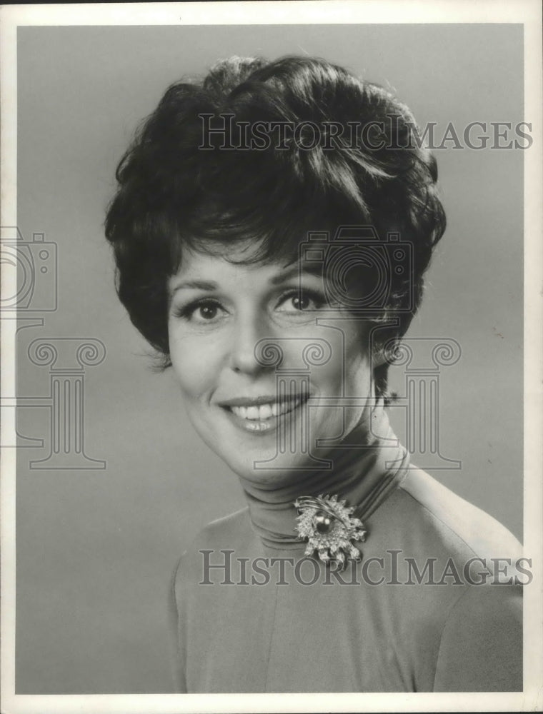 1974, TV personality, Bess Byerson. - Historic Images