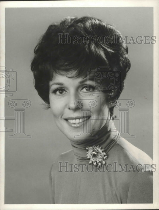 1974, TV personality, Bess Byerson. - Historic Images