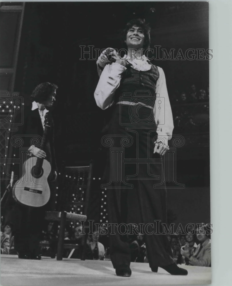 1975 Press Photo Dancer Jose Molina stars on PBS&#39;s Evening At Pops - Historic Images