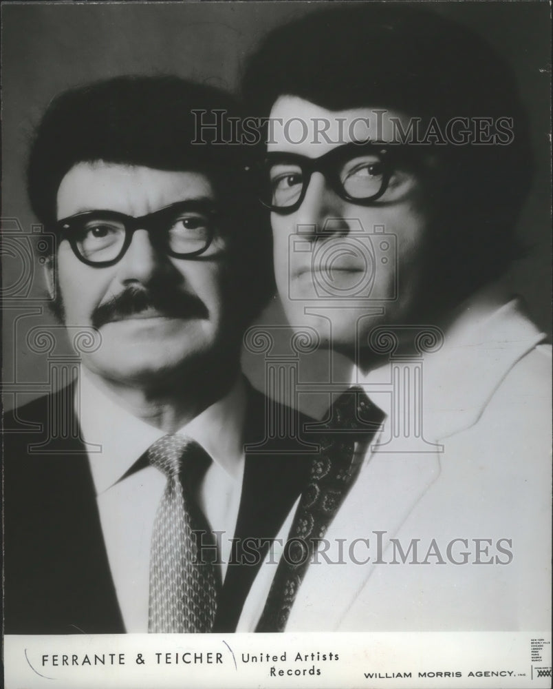 1981, Ferrante And Teicher Of United Artists Records - mjp25399 - Historic Images