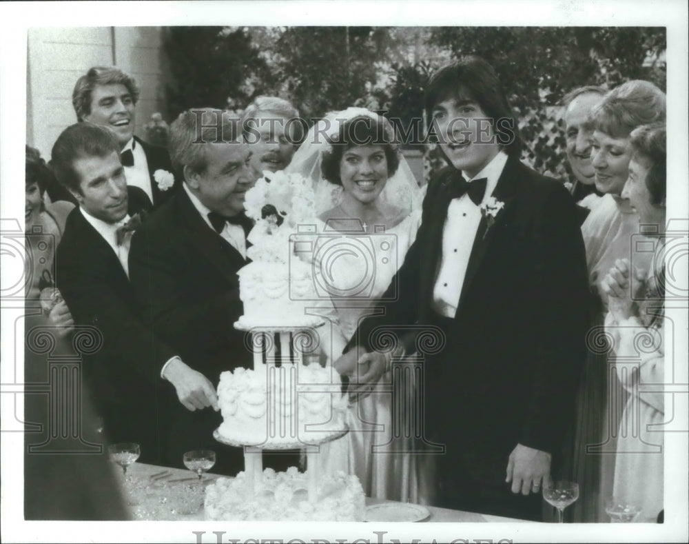 1984, Joanie and Chachi's wedding on "Happy Days" - mjp25579 - Historic Images