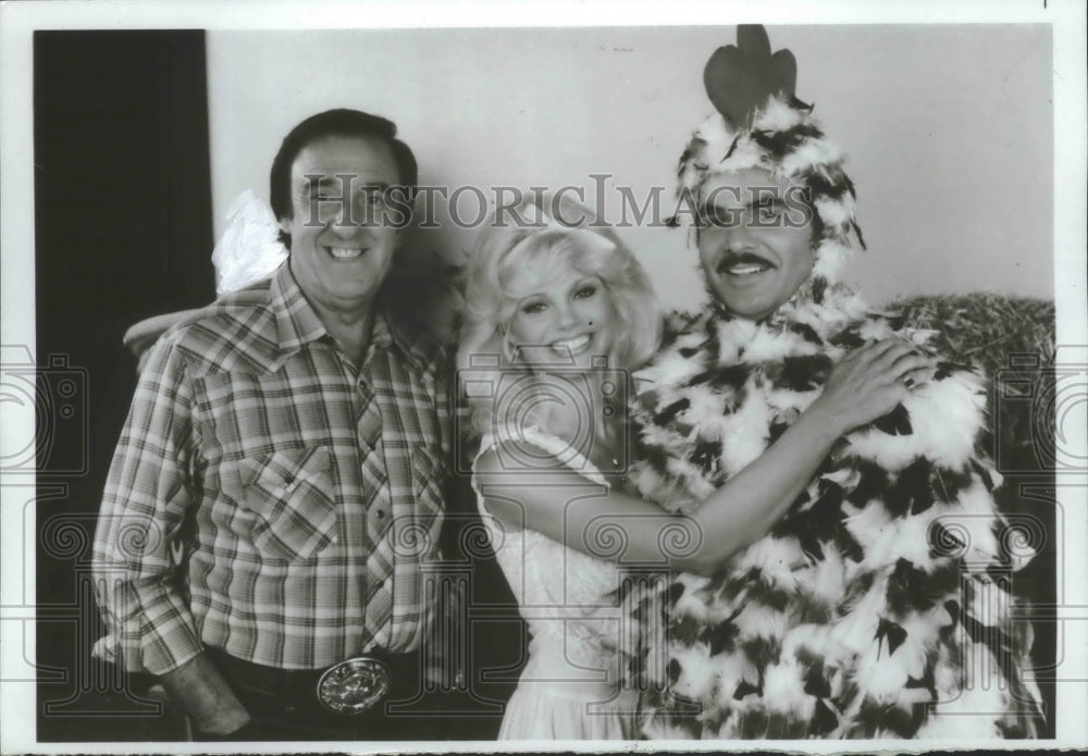 1983 Press Photo Jim Nabors, Loni Anderson and Burt Reynolds in "Stroker Ace" - Historic Images