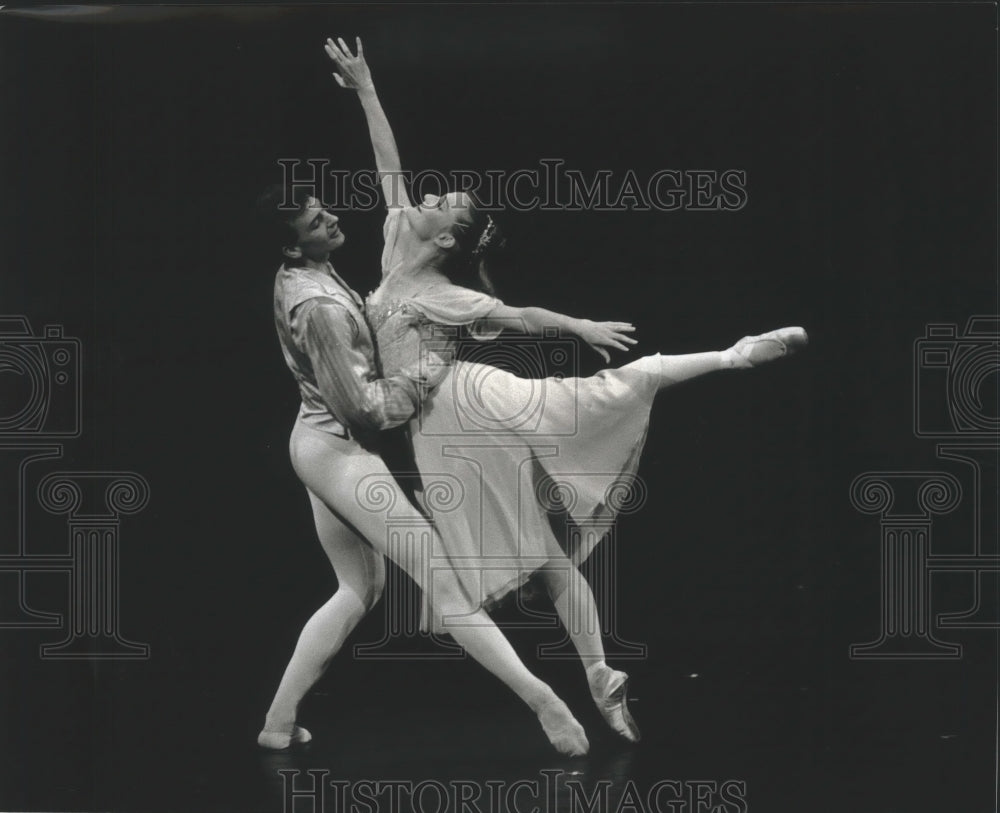 1993, Susan Clark &amp; Peter Schetter performing &quot;Cinderella&quot; at PAC - Historic Images