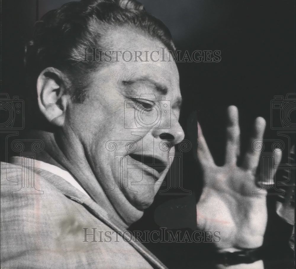 1963, Comedian Frank Fontaine - Historic Images