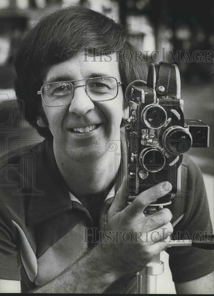 1981, Filmmaker James Pankratz, Milwaukee - mjp25981 - Historic Images