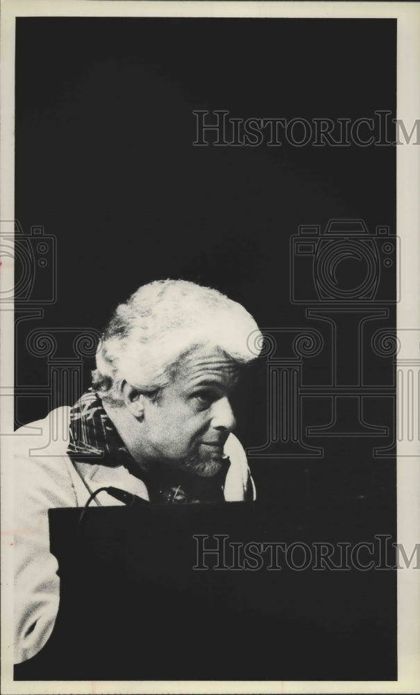 1980, Pianist Peter Nero in concert at the PAC - mjp26053 - Historic Images