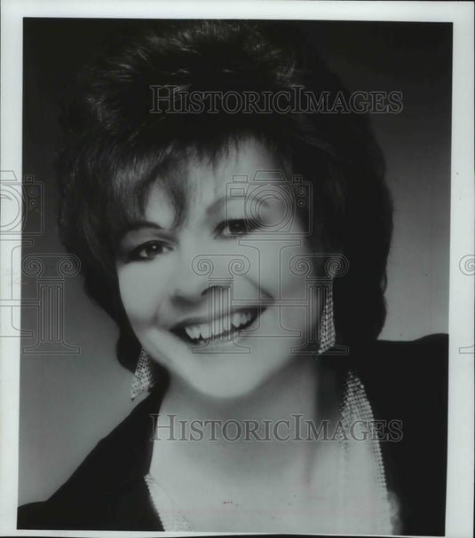 1989 Press Photo Teacher Now Pianist And Singer Jennifer Hart In Stockholm - Historic Images