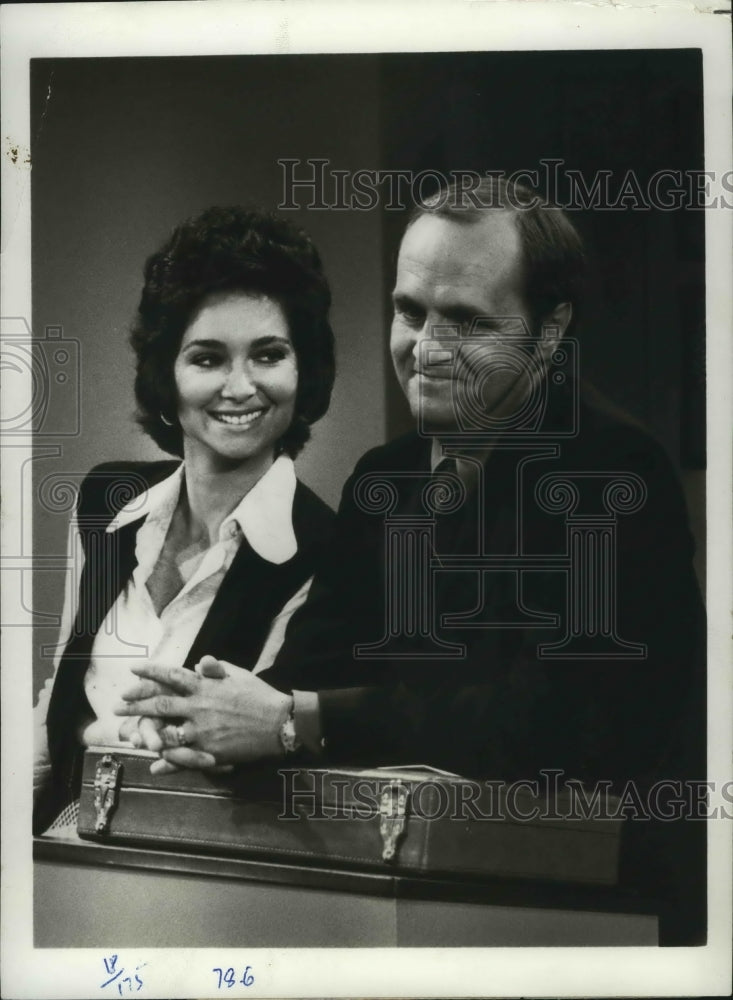 1972, Bob Newhart and Suzanne Pleshette on CBS-TV - Historic Images