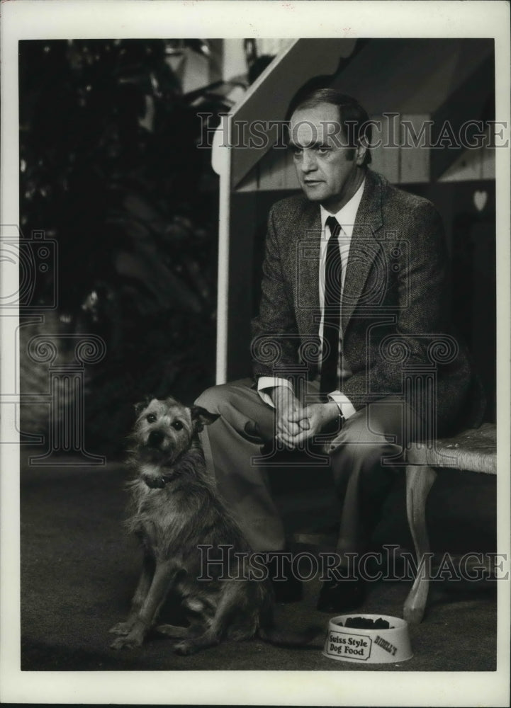 1986 Press Photo Comedian Bob Newhart on CBS-TV - mjp26209-Historic Images