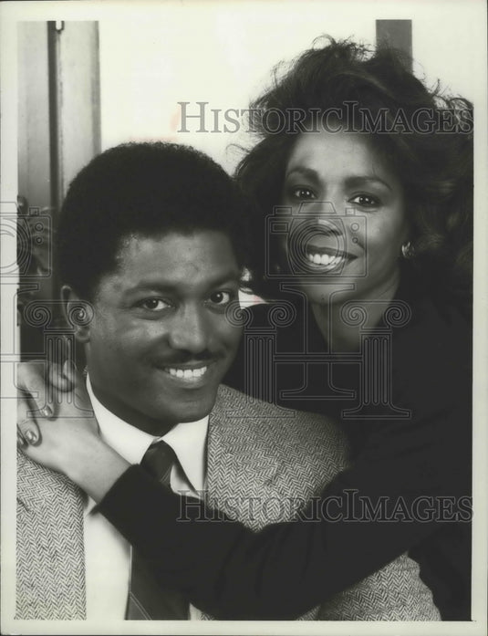 1988 Press Photo Larry Riley and Lynne Moody star on Knots Landing. - mjp26261 - Historic Images