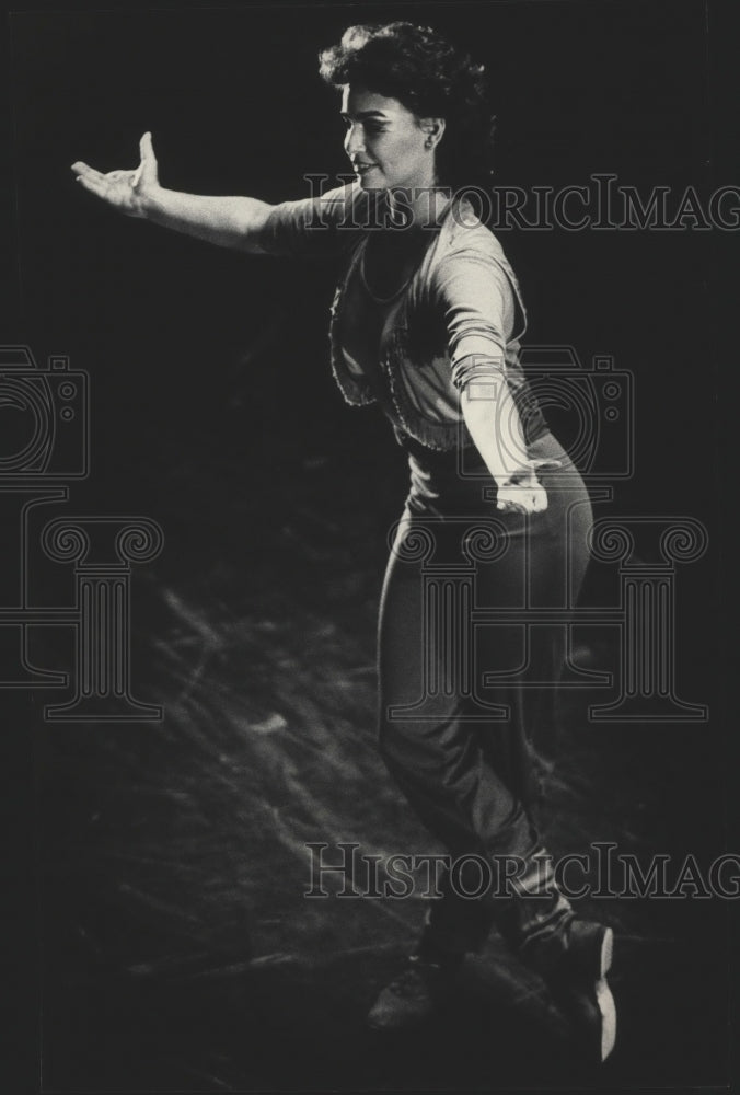 1985 Press Photo Member of the Hubbard Street Dance Company - mjp26272-Historic Images