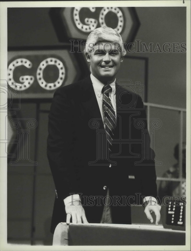 1983, Kevin O&#39;Connell host of &quot;Go!&quot; - mjp26283 - Historic Images
