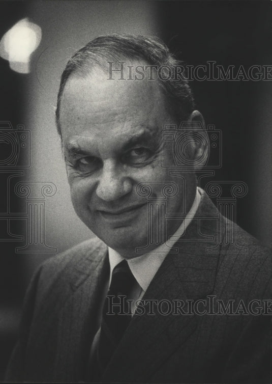 1983, Edwin Newman, NBC News correspondent. - mjp26373 - Historic Images