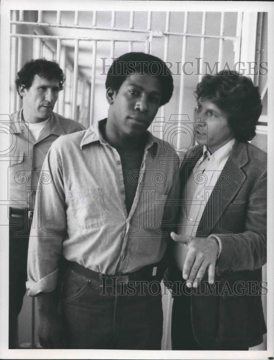 1979, Kene Holliday, Robert Walden & Art Le Fleur in "Lou Grant" - Historic Images