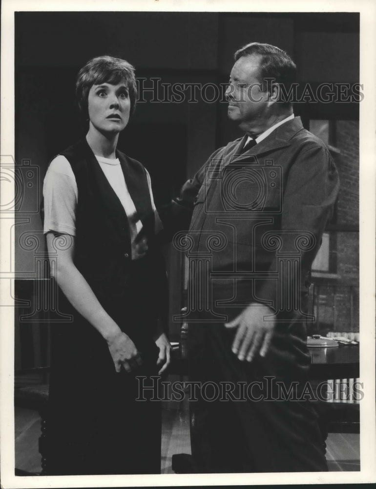 1974 &quot;Julie Andrews and Jackie Gleason...Together&quot; - Historic Images