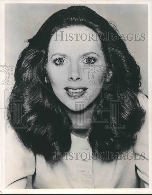 1980, Penelope Reed stars in "The Fourposter" play in Milwaukee - Historic Images