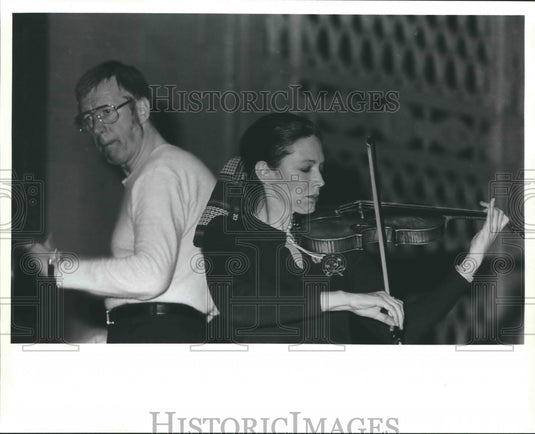  Green Bay Orchestra's Miroslav Pansky And Elaine Skorodin Rehearse - Historic Images