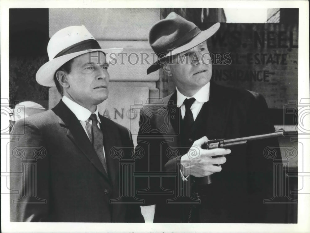 1983 Press Photo Charlton Heston (left) and Wayne Rogers in &quot;Chiefs&quot; - mjp26959-Historic Images