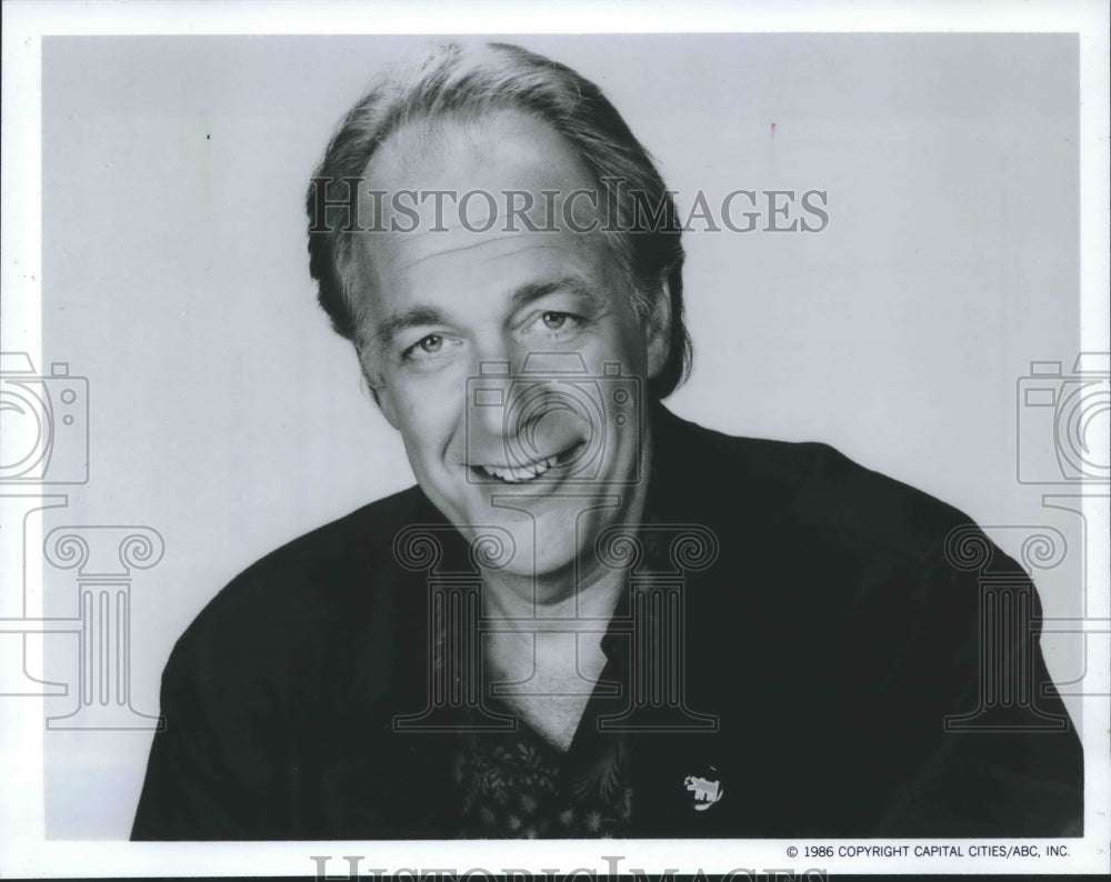 1986 Press Photo Howard Hesseman in &quot;Head of the Class&quot; on ABC-TV - mjp26962-Historic Images