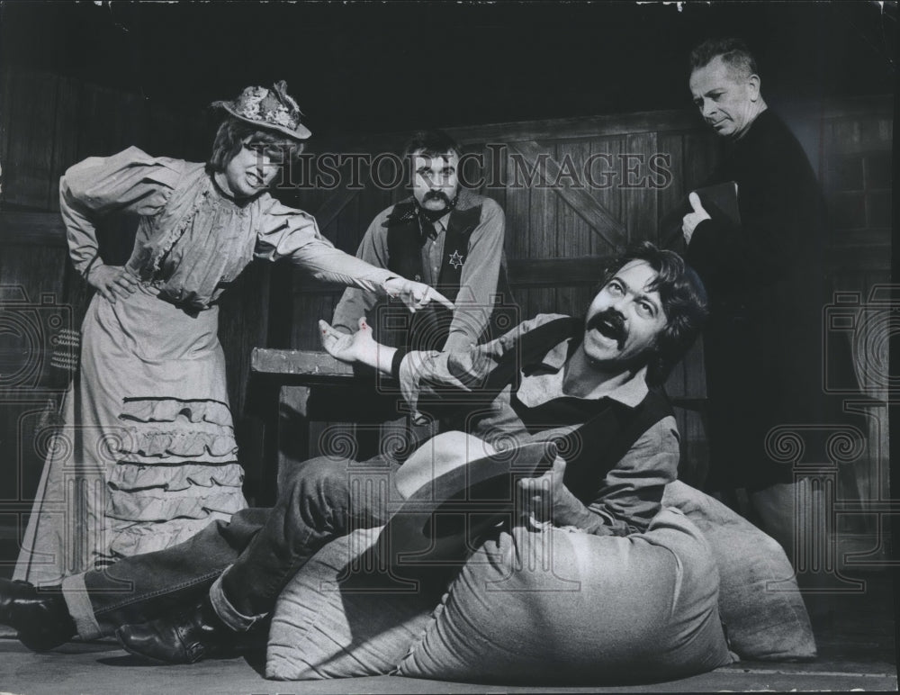 1974 Press Photo Milwaukee Player&#39;s production &quot;The Shewing-Up of Blanco Posnet&quot;-Historic Images