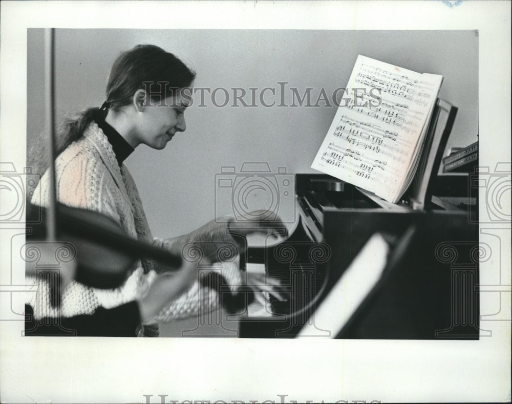 1974, Rebecca Penneys Plays Piano - Historic Images