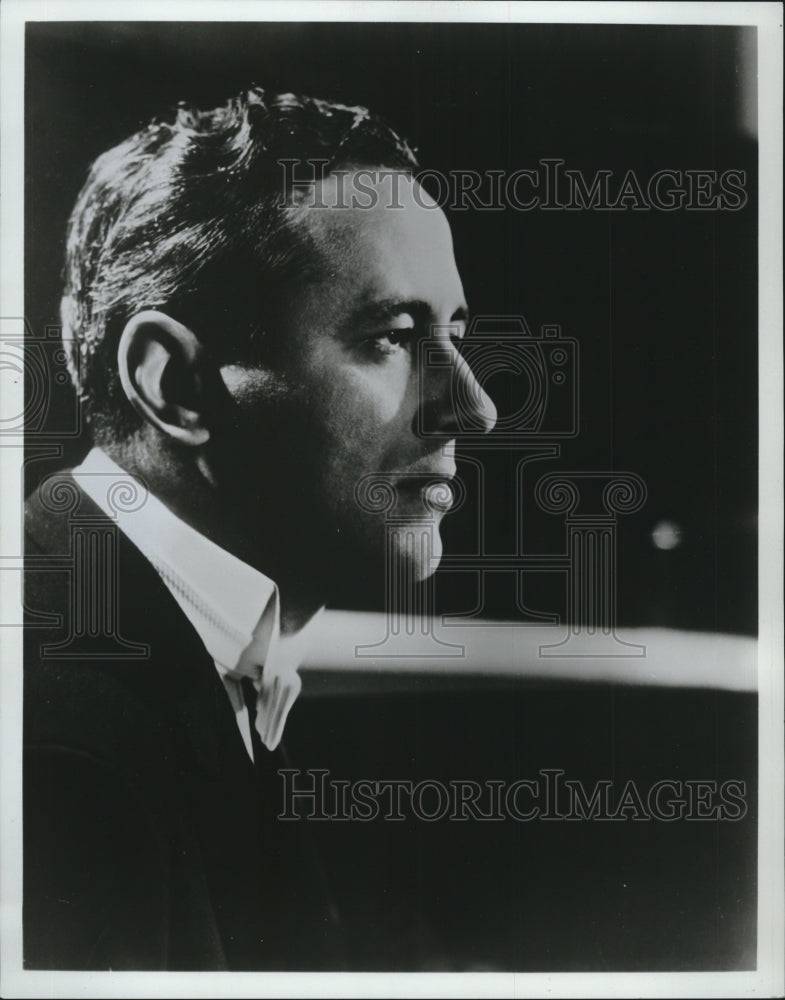 1968, Leonard Pennario, Pianist - mjp27719 - Historic Images