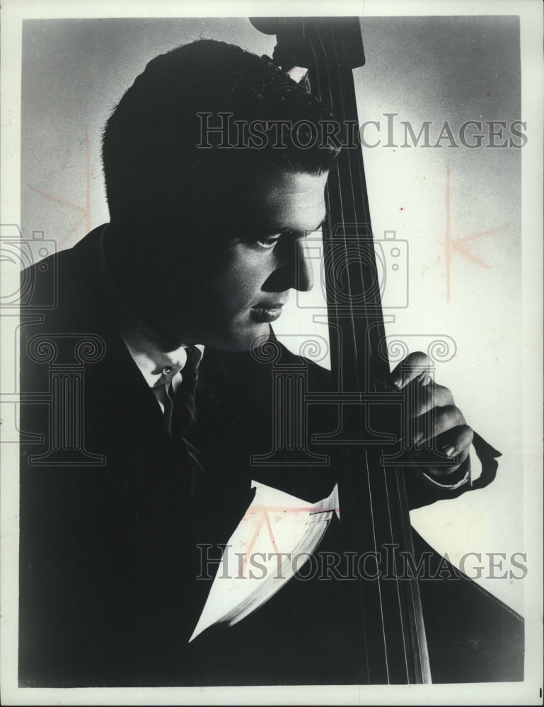 1969, Bassist Gary Karr will perform at UWM tonight. - Historic Images