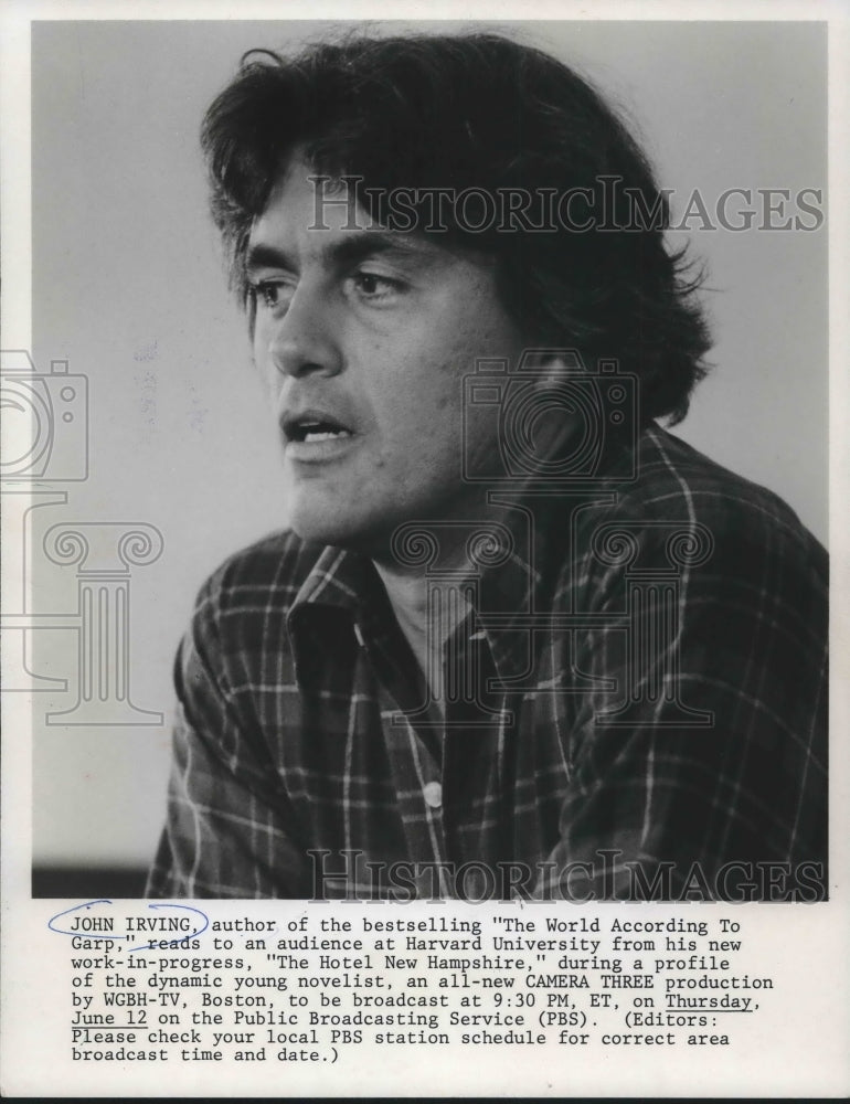 1980 Press Photo Author Of 'The World According To Garp' John Irving - Historic Images