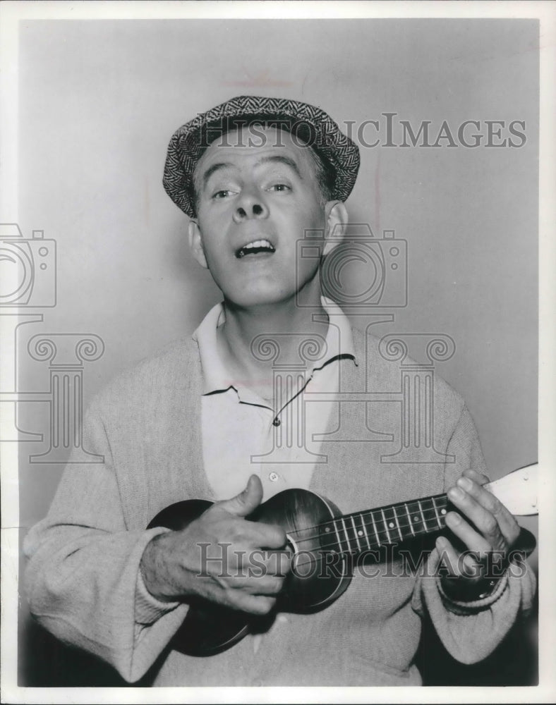 1961 Press Photo Harry Morgan stars in "Pete and Gladys" on CBS - Historic Images